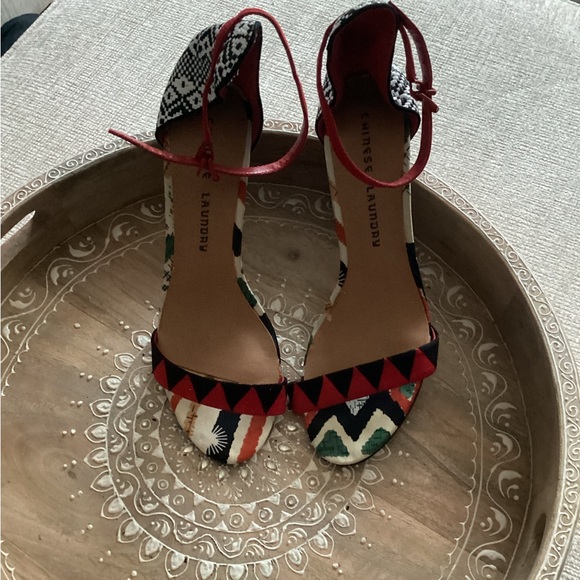 Multi Color Strapped Heel - Picture 1 of 1